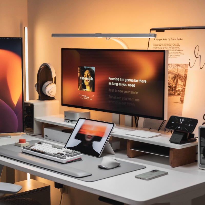 Desk Setup Laptop And Monitor - Supporto per monitor moderno Supporto per