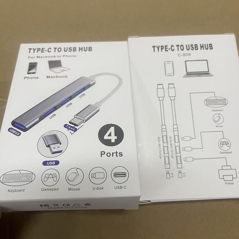 Multi Splitter in alluminio 4  - Desk Setup Usb Hub recensione e prezzo