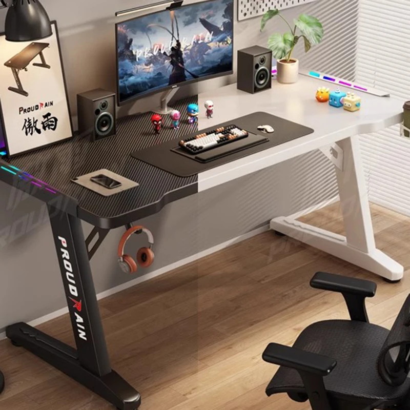 Tavoli da Gaming per PC, Scriv - Desk Setup Laptop And Monitor recensione e prezzo